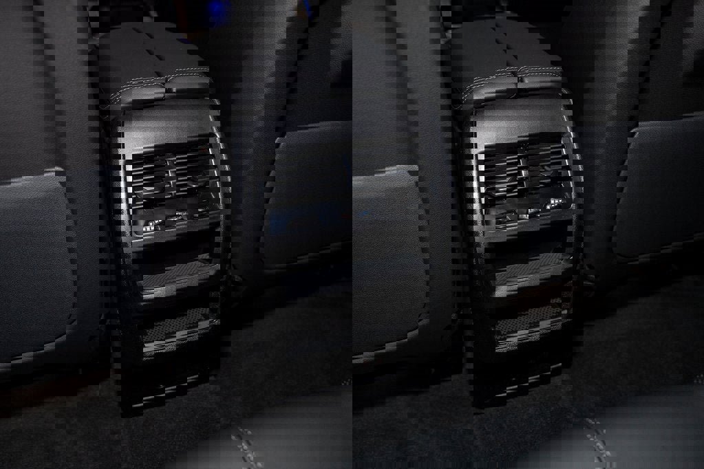 New 2026 BMW X5 xDrive40i w/ Premium Package image 37