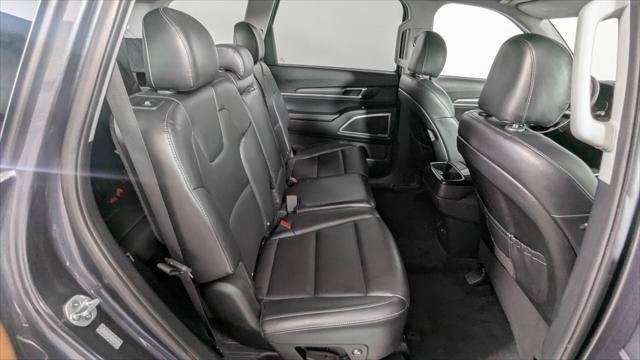 Used 2020 Kia Telluride LX FWD image 22