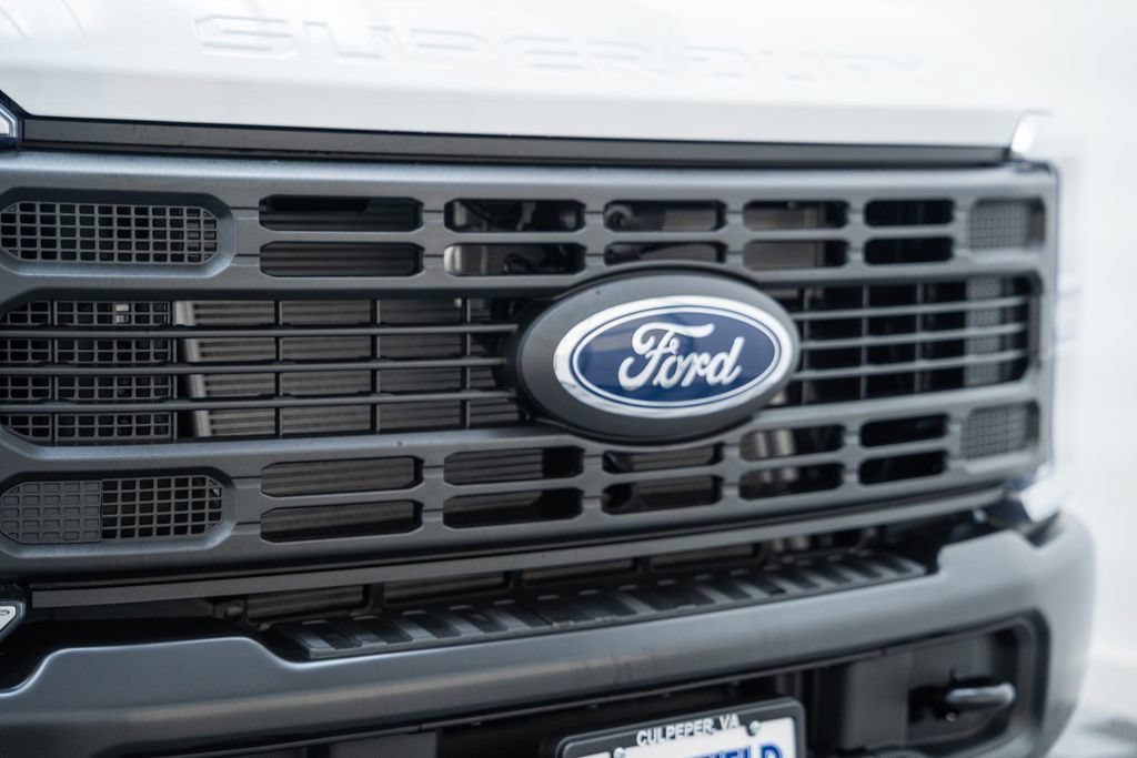 New 2026 Ford F250 XL AWD/4WD image 11