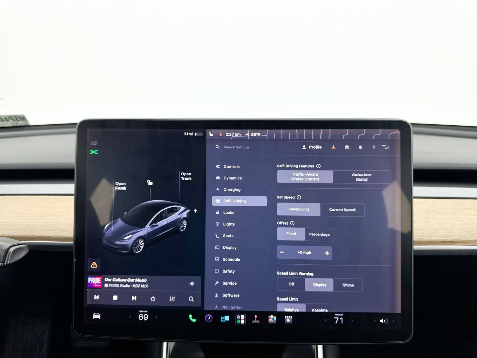 Used 2019 Tesla Model 3 Standard Range Plus RWD image 9