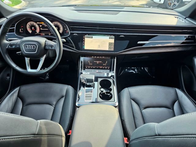 Used 2020 Audi Q8 Premium Plus w/ Premium Plus Package AWD/4WD image 26