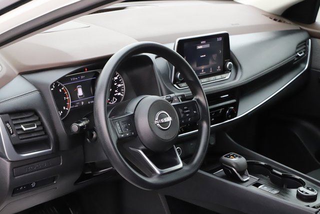Used 2023 Nissan Rogue S image 12