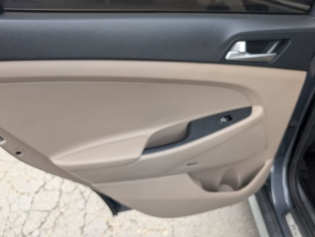 Used 2021 Hyundai Tucson Limited FWD image 10