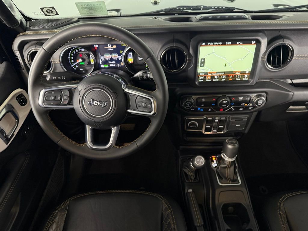 Used 2023 Jeep Wrangler Unlimited Sahara image 14