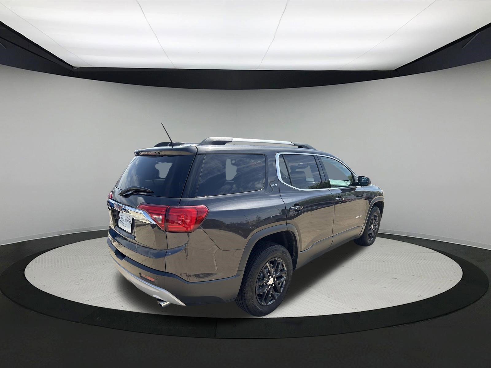 Used 2018 GMC Acadia SLT image 7