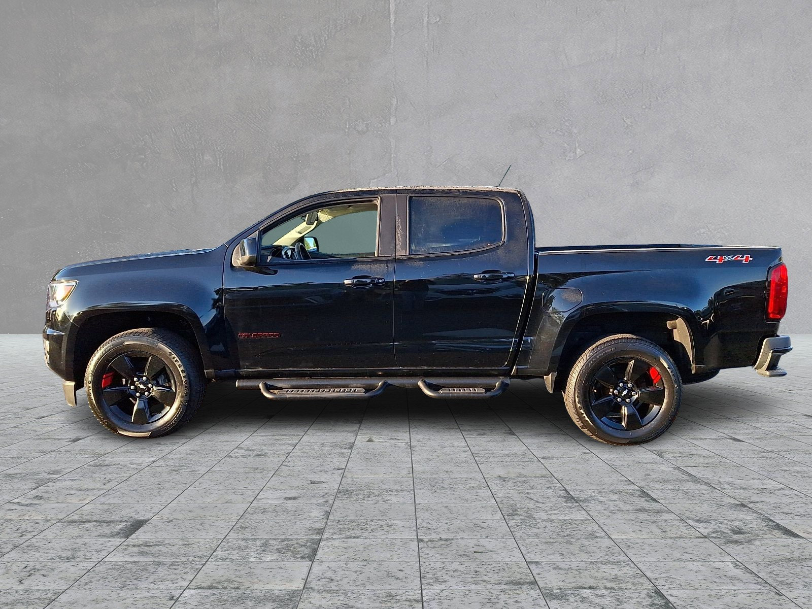 Used 2019 Chevrolet Colorado LT w/ Redline Special Edition AWD/4WD image 7