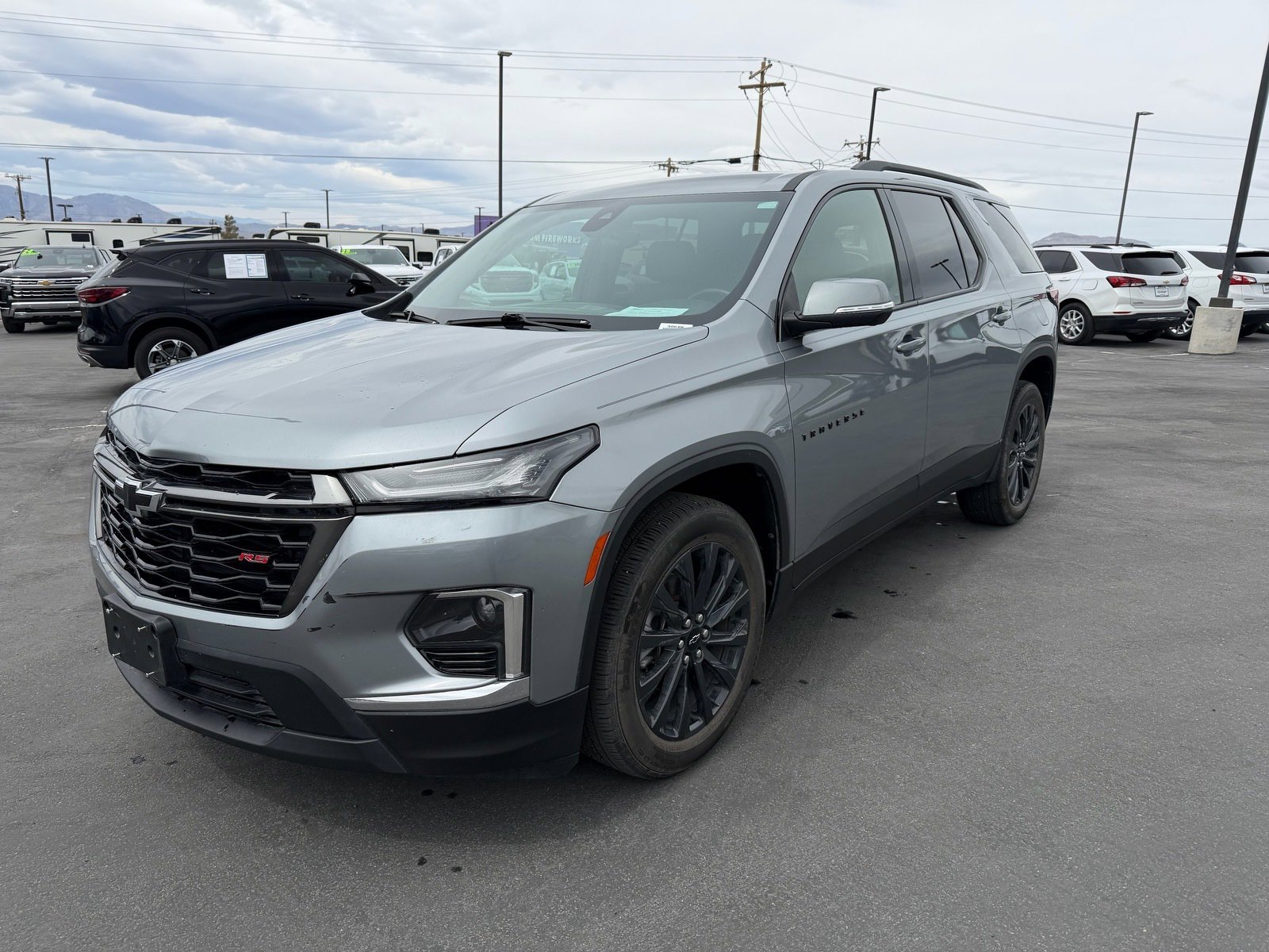 Used 2023 Chevrolet Traverse RS image 7