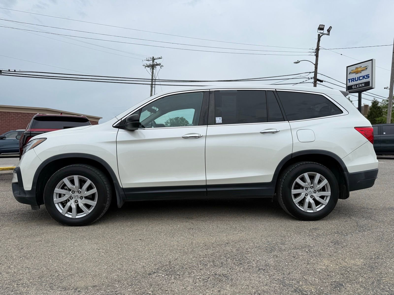Used 2019 Honda Pilot LX image 4