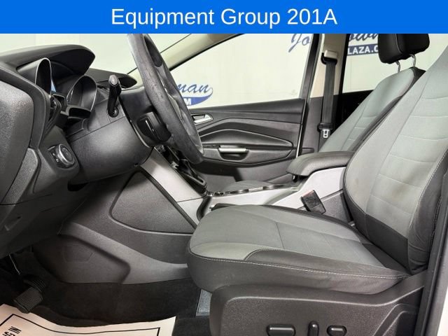 Used 2016 Ford Escape SE w/ Equipment Group 201A AWD/4WD image 11