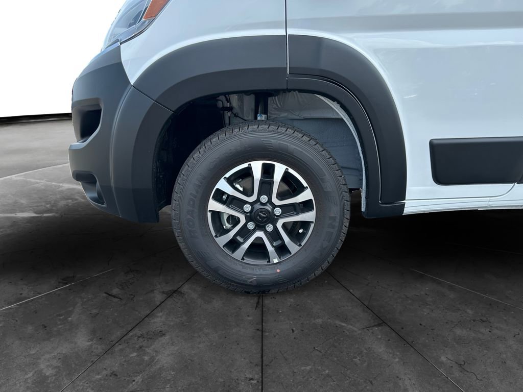 New 2025 RAM ProMaster 2500 w/ Quick Order Package 22G SLT image 14