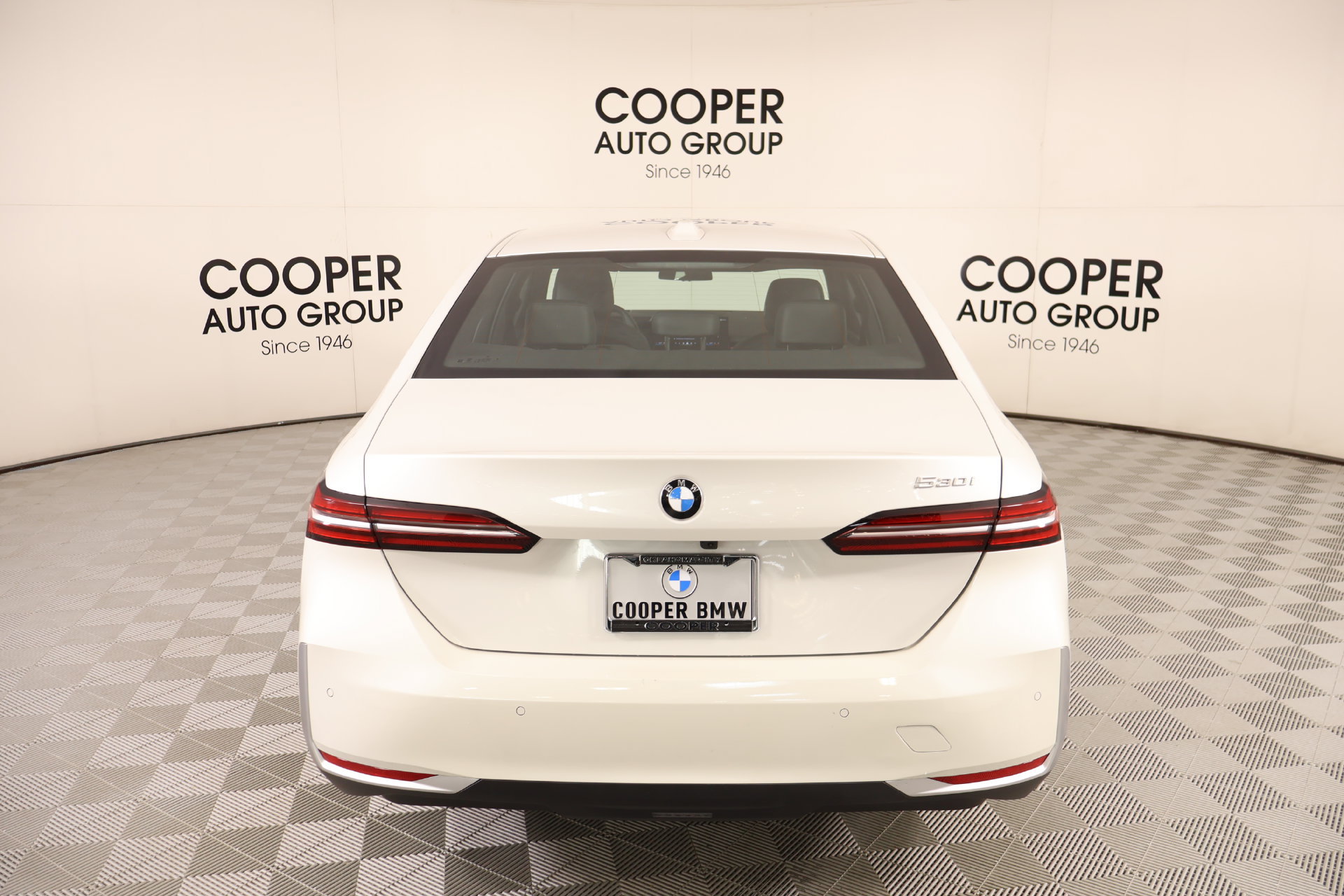 Used 2026 BMW 530i RWD image 23