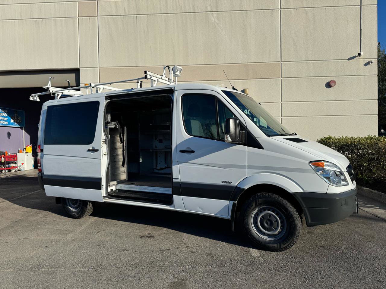 Used 2012 Mercedes-Benz Sprinter 2500 w/ Additional Battery Pkg image 13