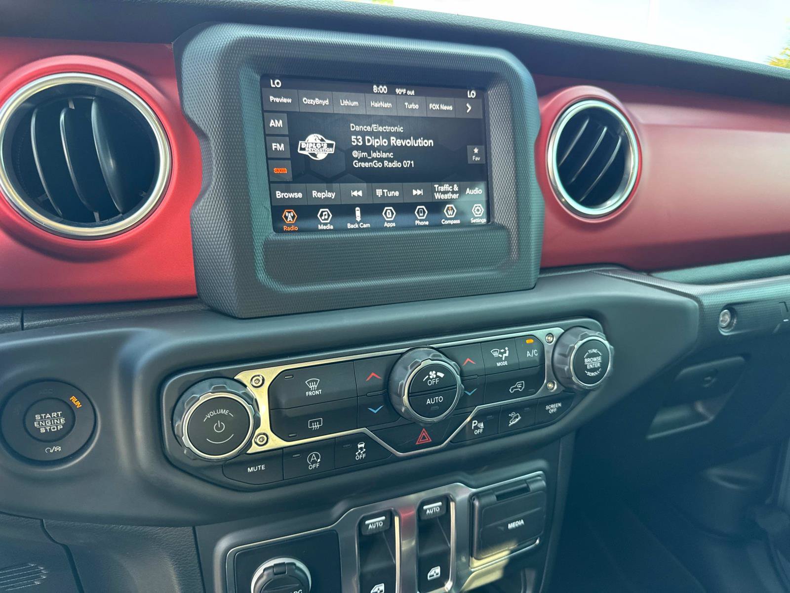 Used 2019 Jeep Wrangler Rubicon w/ Steel Bumper Group AWD/4WD image 18