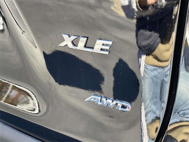 Used 2023 Toyota RAV4 XLE image 12