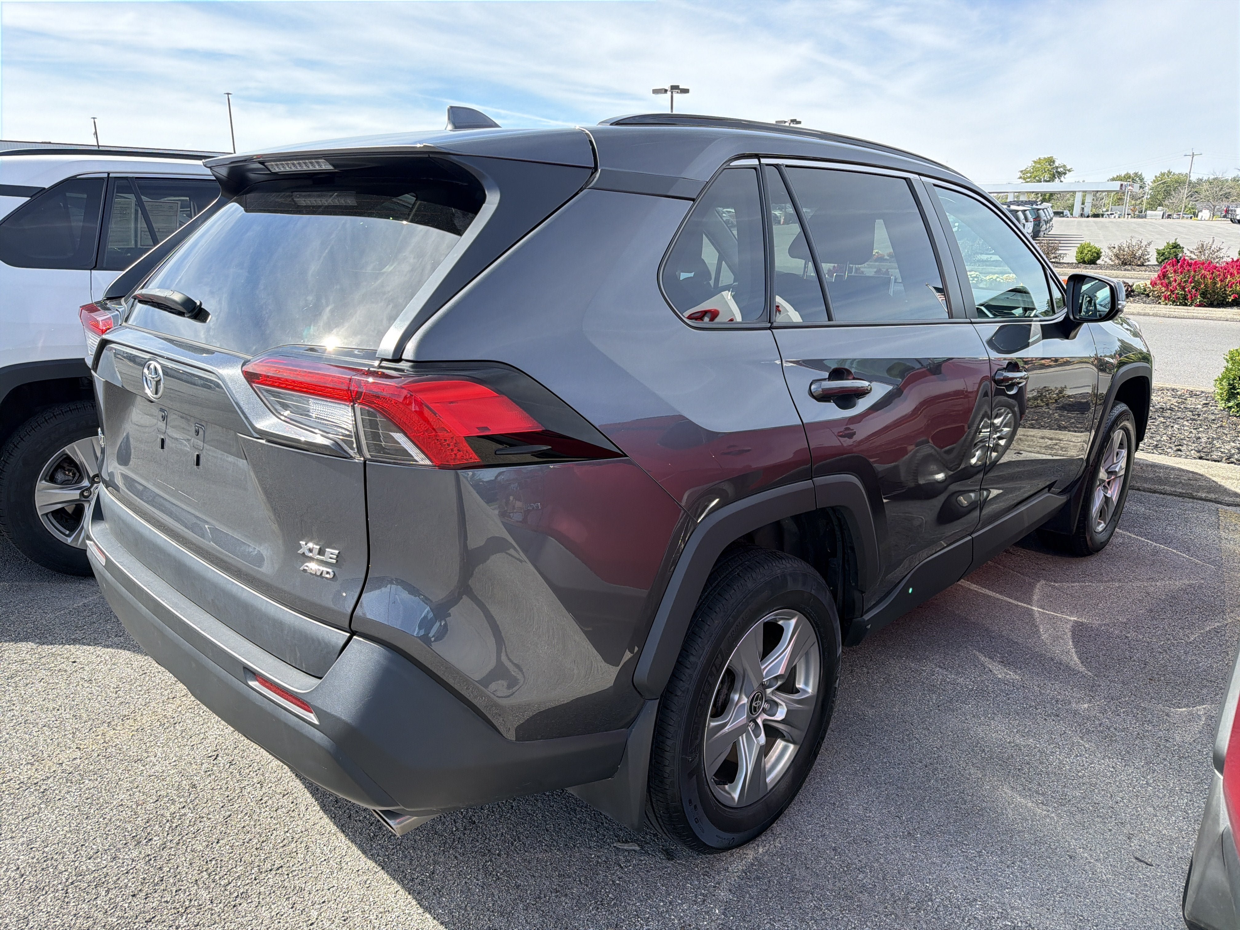 Used 2024 Toyota RAV4 XLE w/ Weather Package AWD/4WD image 7