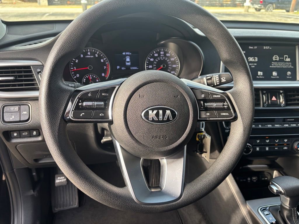 Used 2020 Kia Optima LX image 14