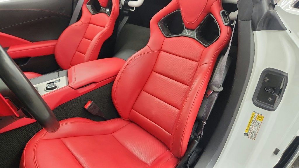 Used 2017 Chevrolet Corvette Z06 RWD image 38
