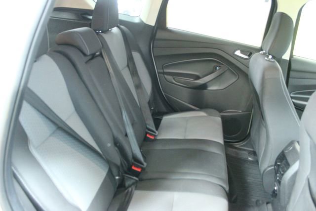 Used 2019 Ford Escape SE w/ Ford Safe & Smart Package image 9