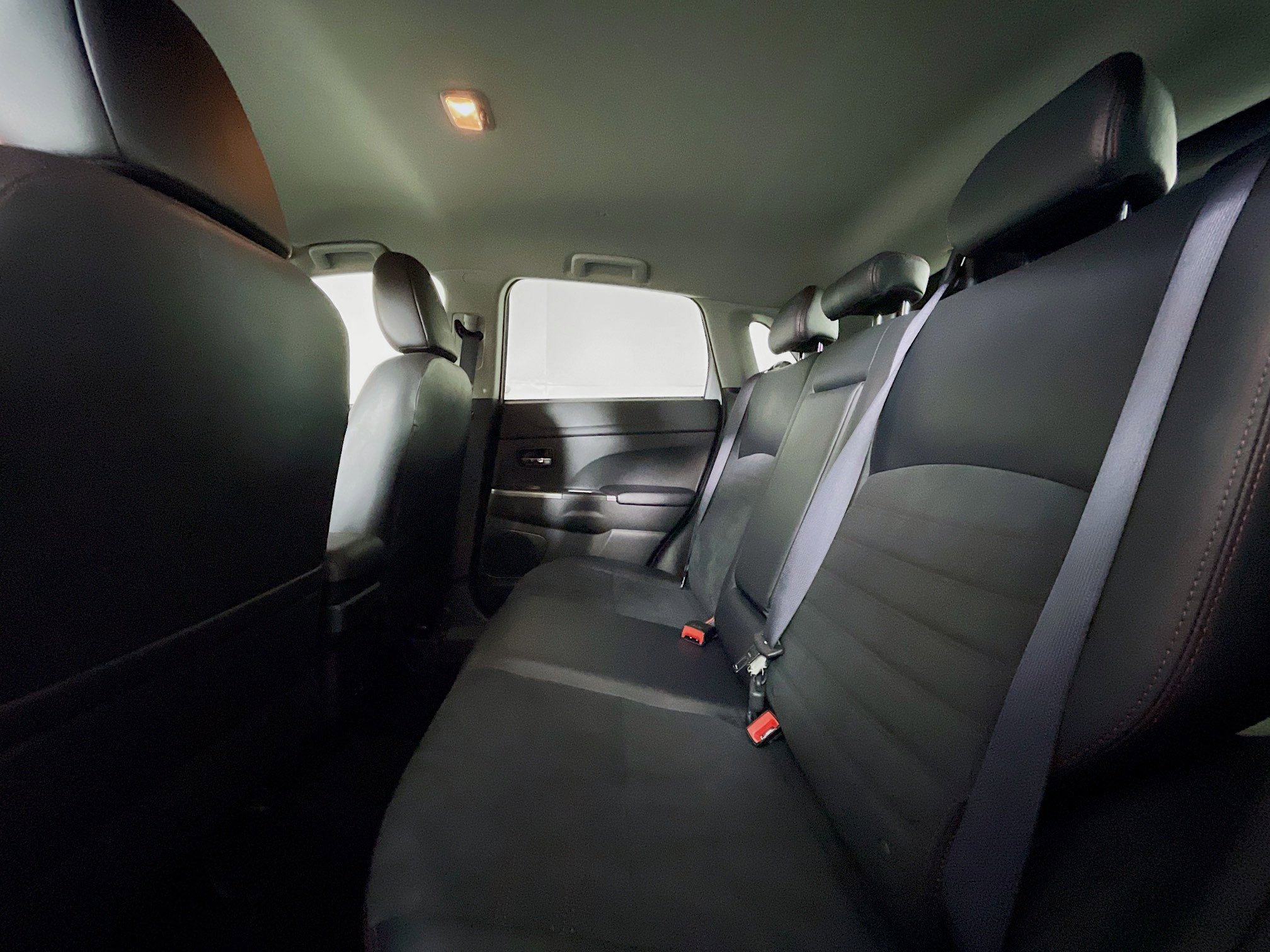 Used 2024 Mitsubishi Outlander Sport SE image 26