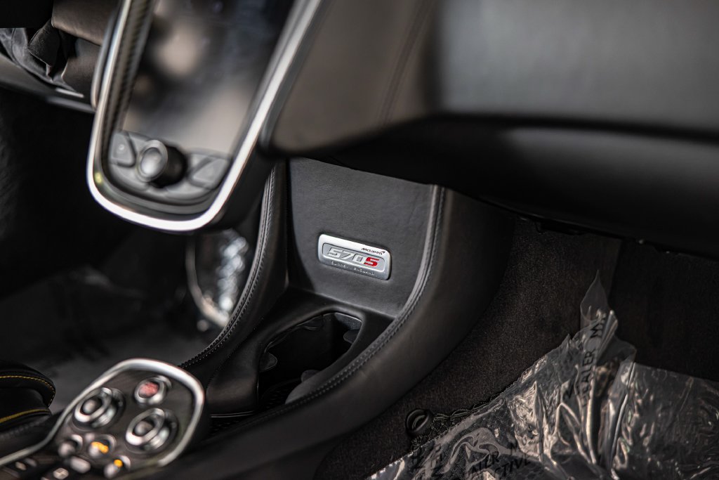 Used 2019 McLaren 570S Coupe RWD image 24