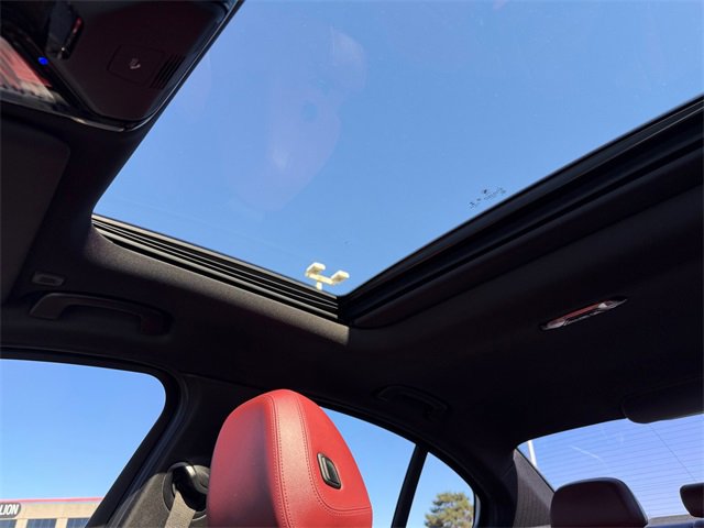 Used 2022 BMW M340i xDrive image 24