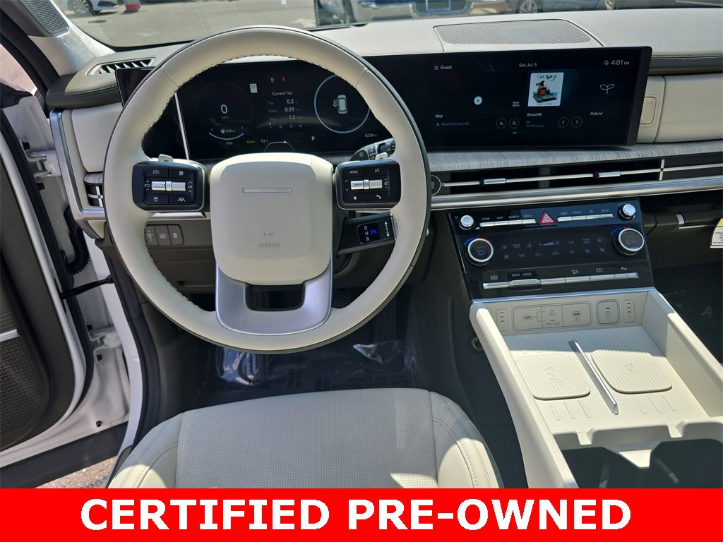 Used 2025 Hyundai Santa Fe Calligraphy image 18