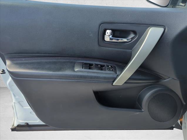 Used 2012 Nissan Rogue SL image 7