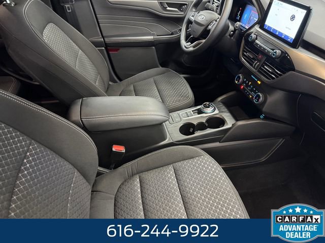 Used 2023 Ford Escape Active image 7