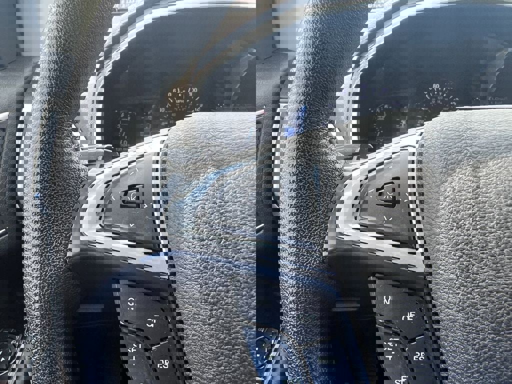 Used 2017 Ford Edge Sport w/ Technology Package AWD/4WD image 23