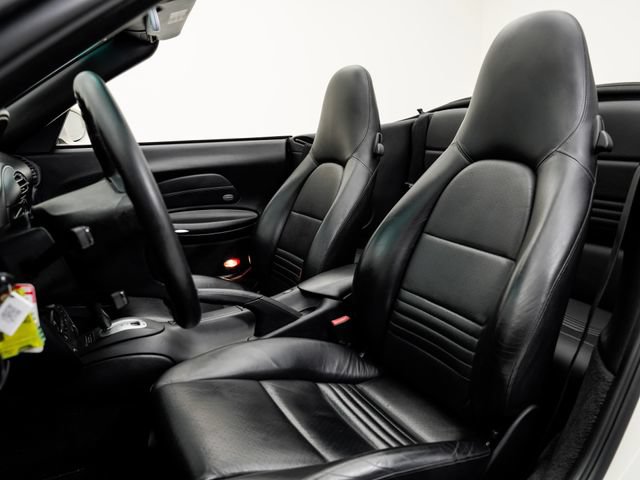 Used 2001 Porsche 911 Carrera RWD image 5