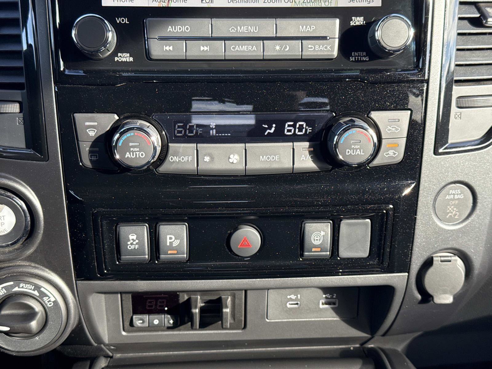 Used 2024 Nissan Titan PRO-4X w/ Pro-4x Utility Package image 6