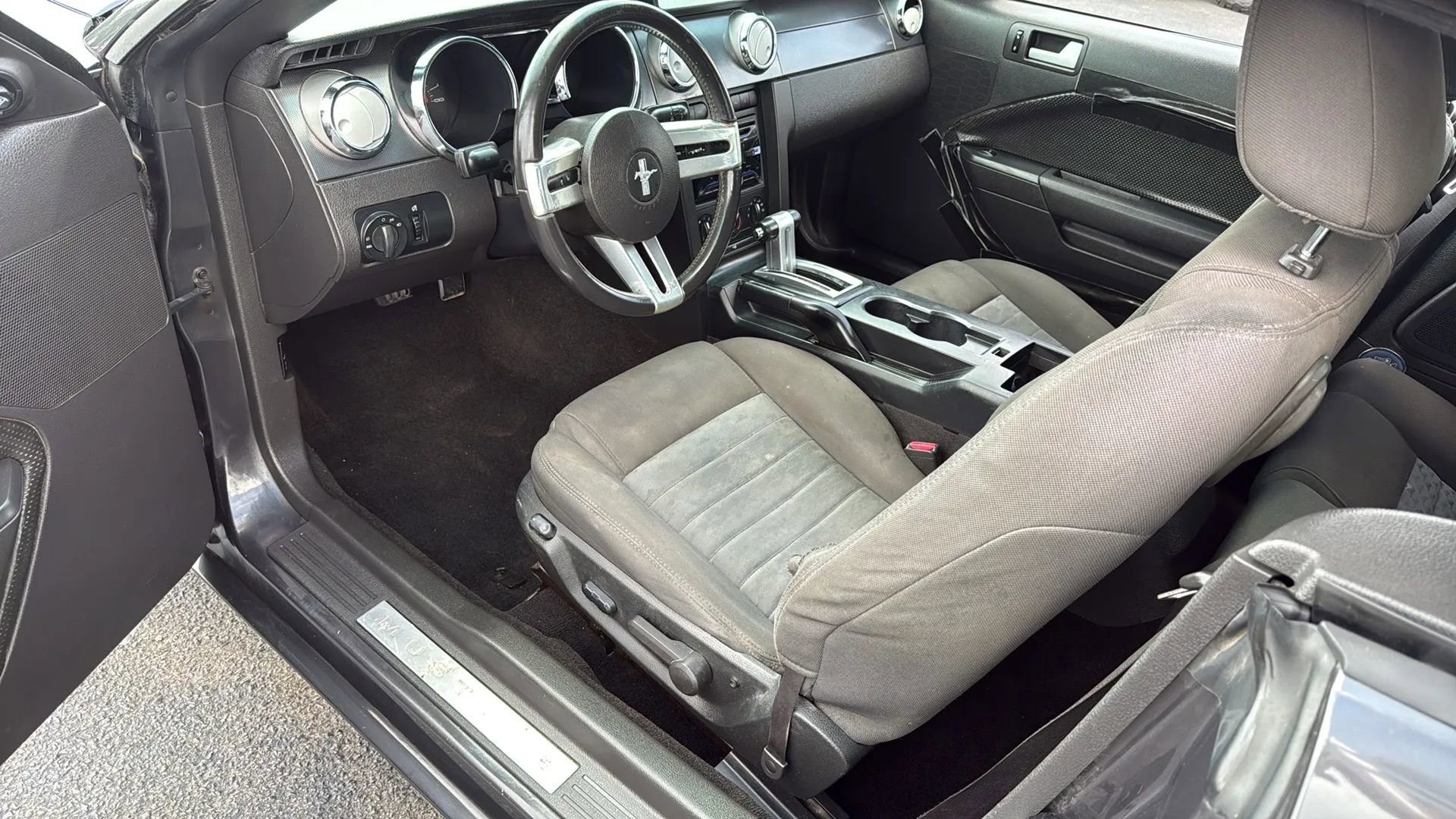 Used 2007 Ford Mustang GT image 9