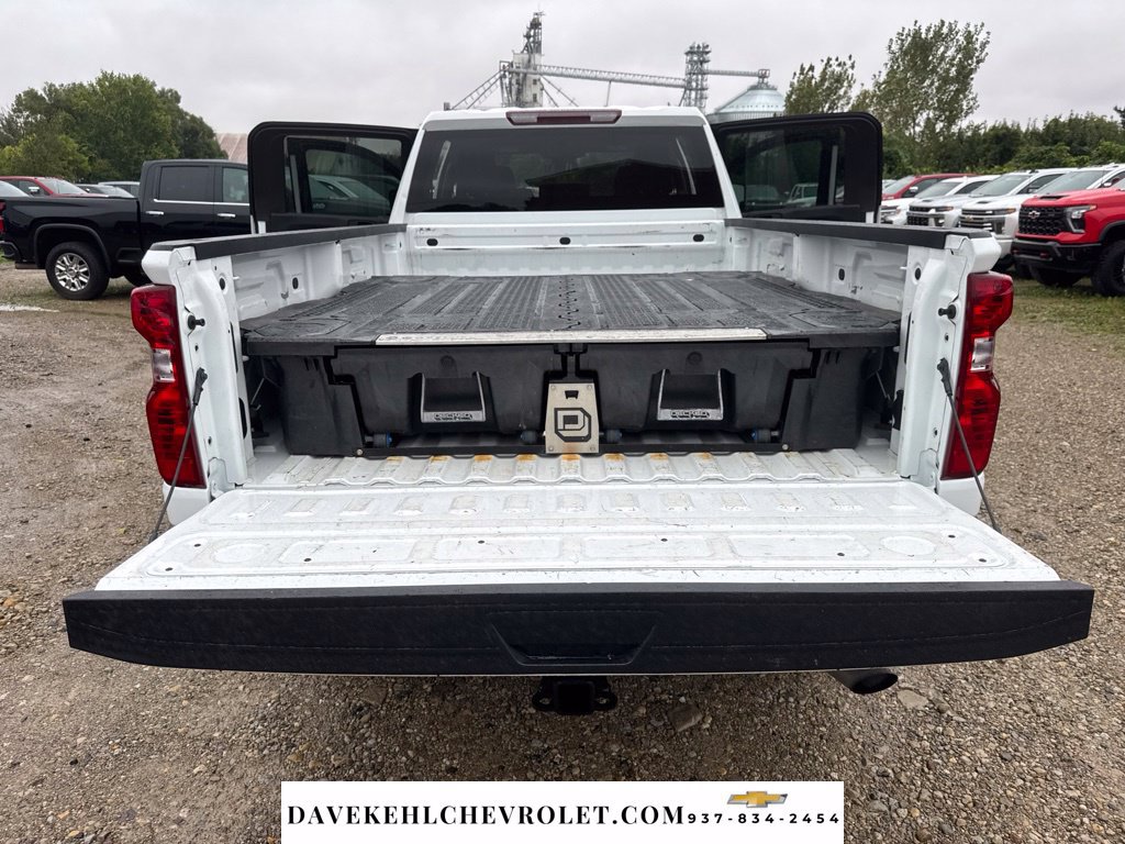 Used 2024 Chevrolet Silverado 2500 Custom w/ Custom Value Package AWD/4WD image 13