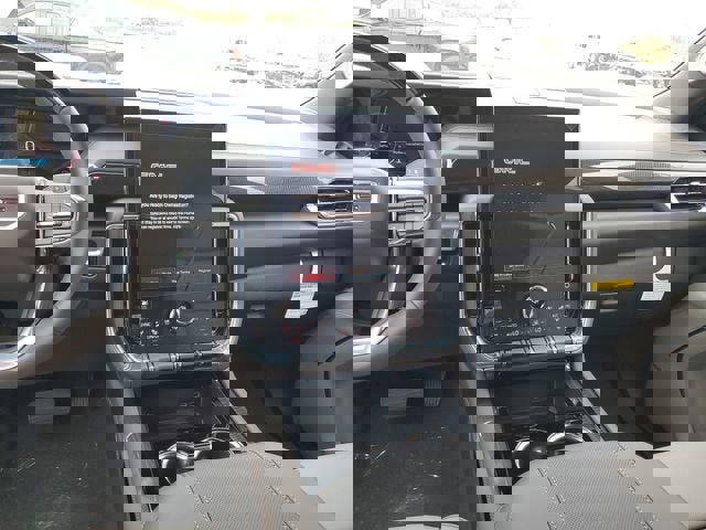 New 2026 GMC Yukon Elevation w/ Elevation Premium Package image 14