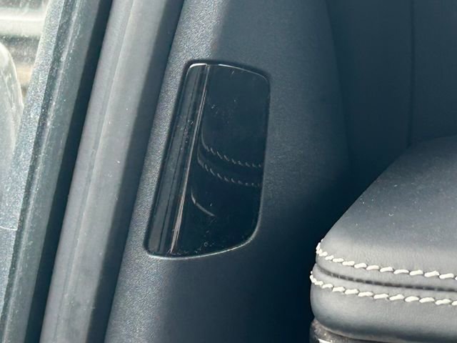 New 2025 Ford F150 Lightning Platinum image 25