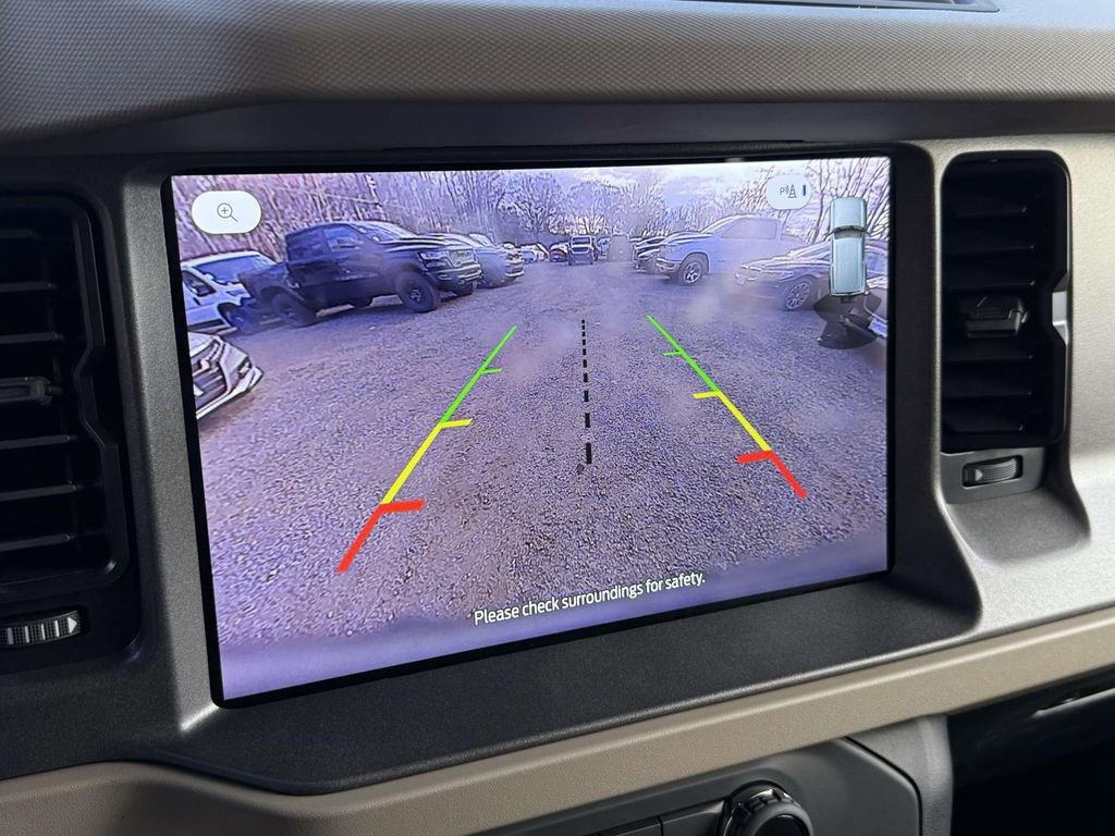 Used 2025 Ford Bronco Big Bend image 17