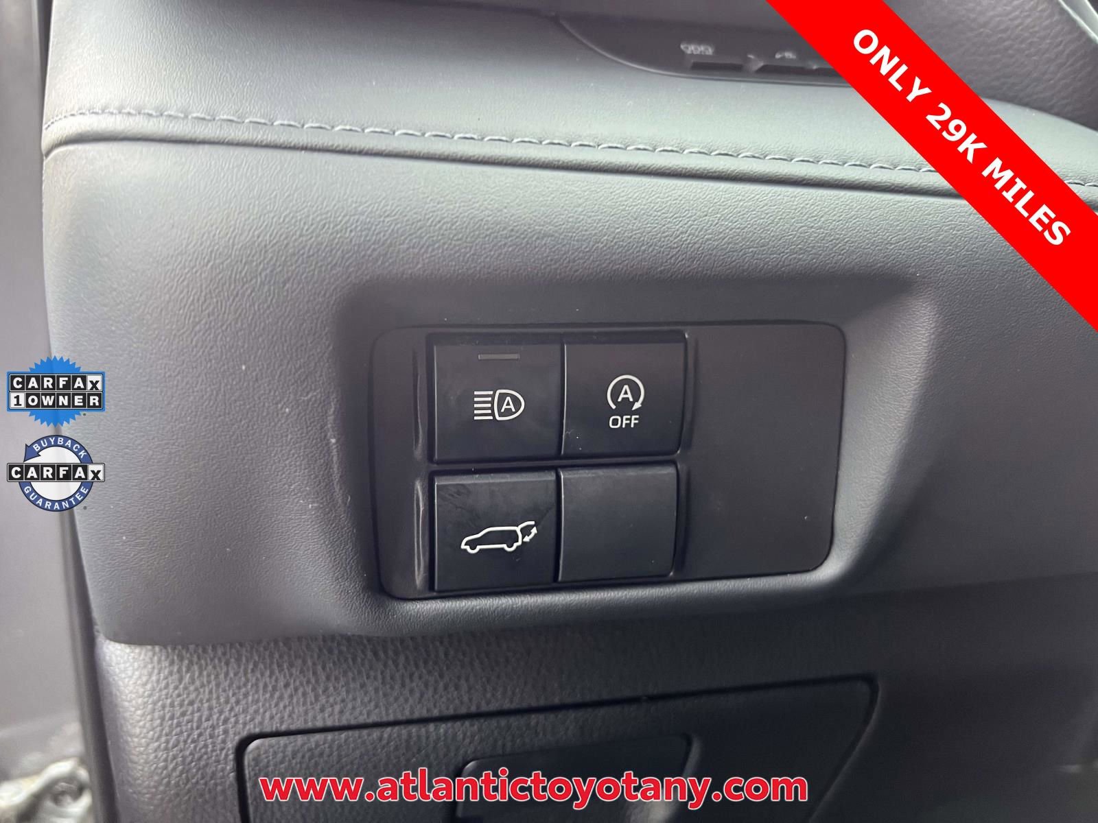 Used 2023 Toyota Highlander XLE AWD/4WD image 26