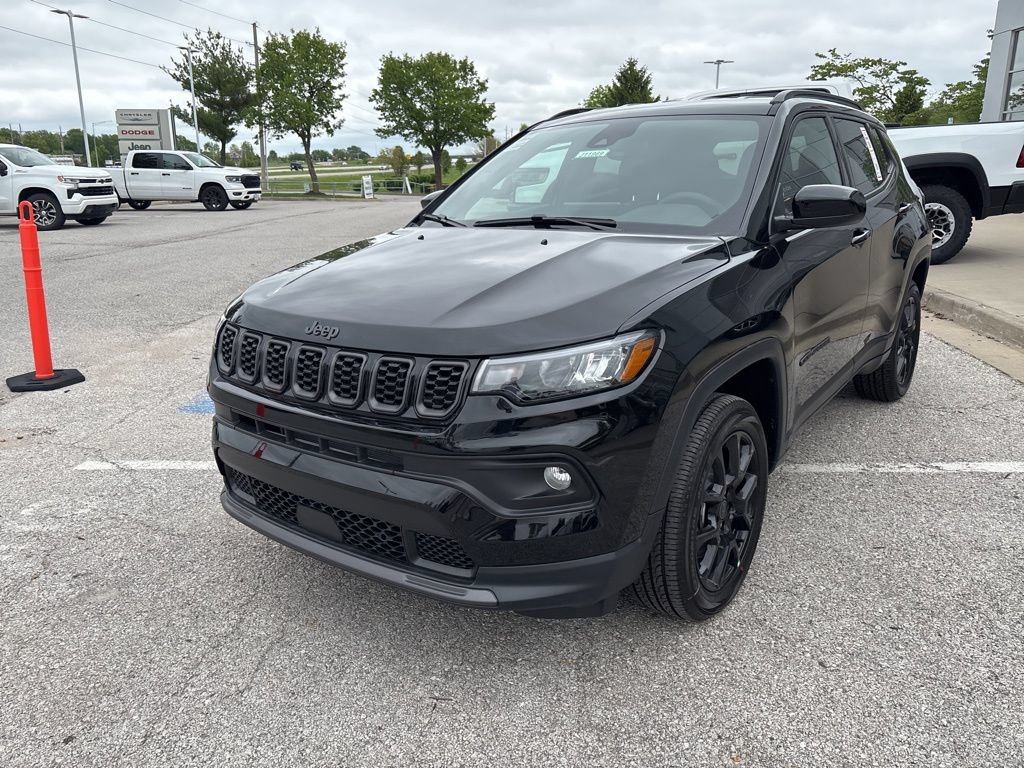 New 2026 Jeep Compass Latitude AWD/4WD image 12