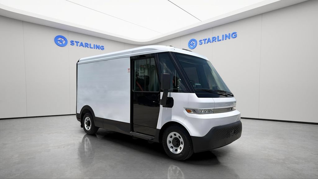 Used 2024 Chevrolet Brightdrop 400 w/ Commercial Equipment Package AWD/4WD image 14