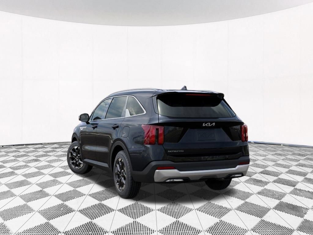 Used 2026 Kia Sorento S w/ S Panoramic Sunroof Package FWD image 7