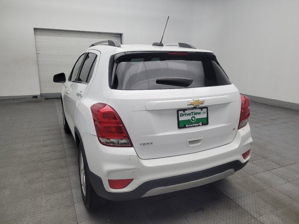 Used 2020 Chevrolet Trax LT w/ LT Convenience Package FWD image 5