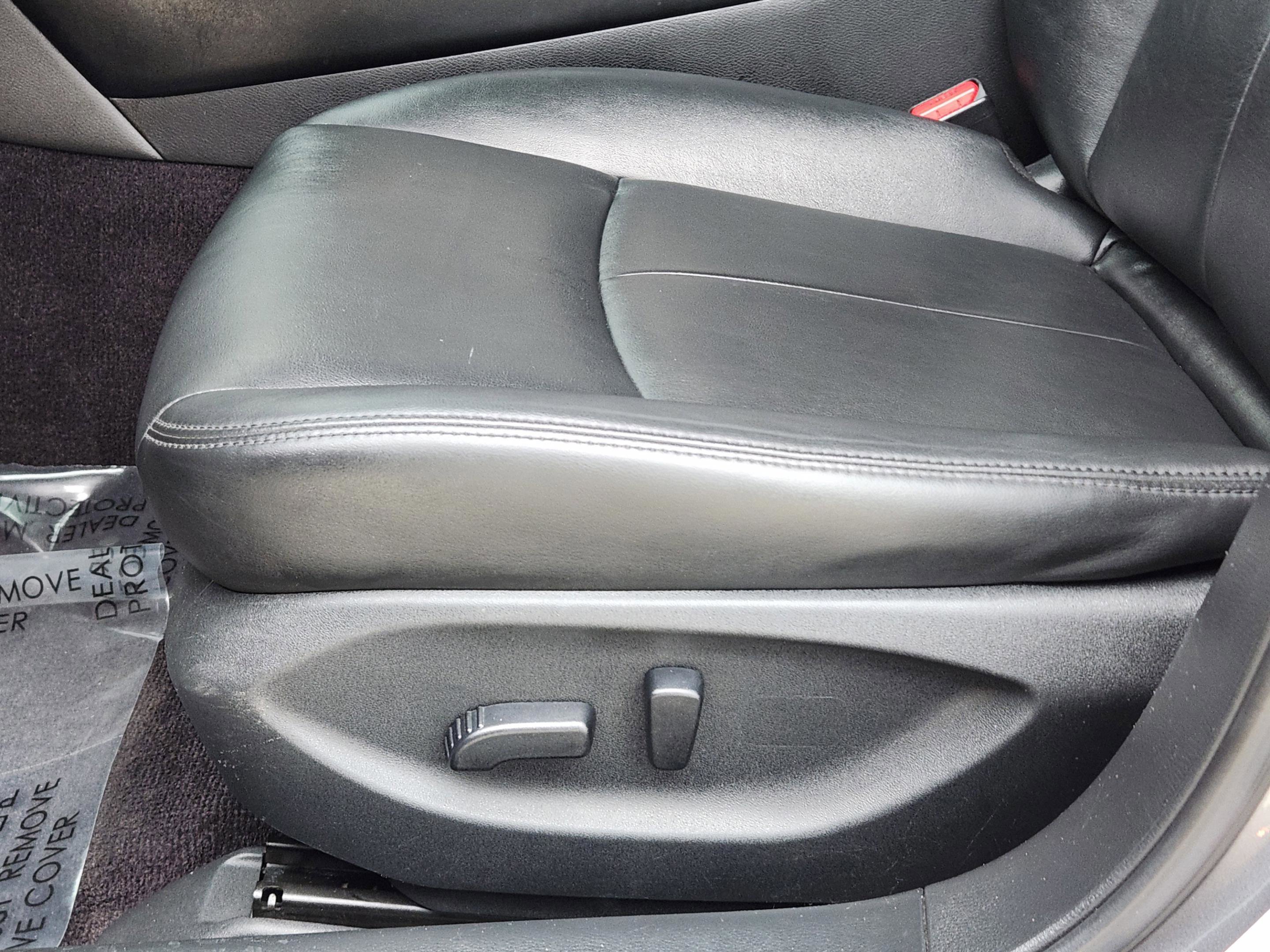 Used 2019 INFINITI Q50 Luxe RWD image 17