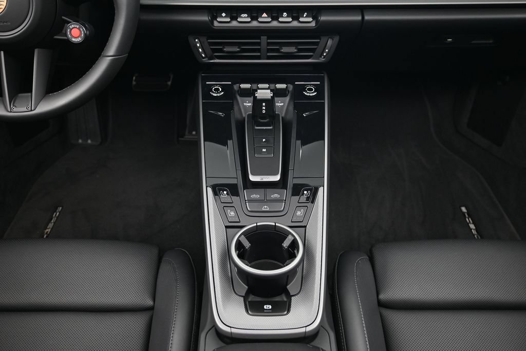 Certified 2025 Porsche 911 Carrera RWD image 8