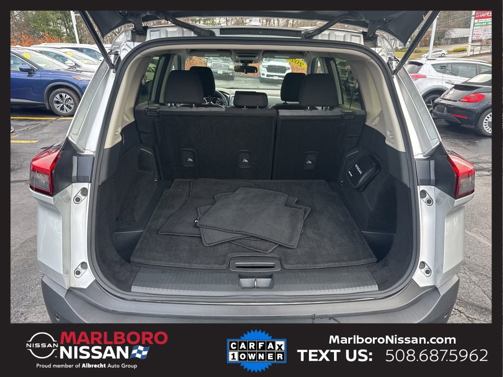 Used 2023 Nissan Rogue SV image 13