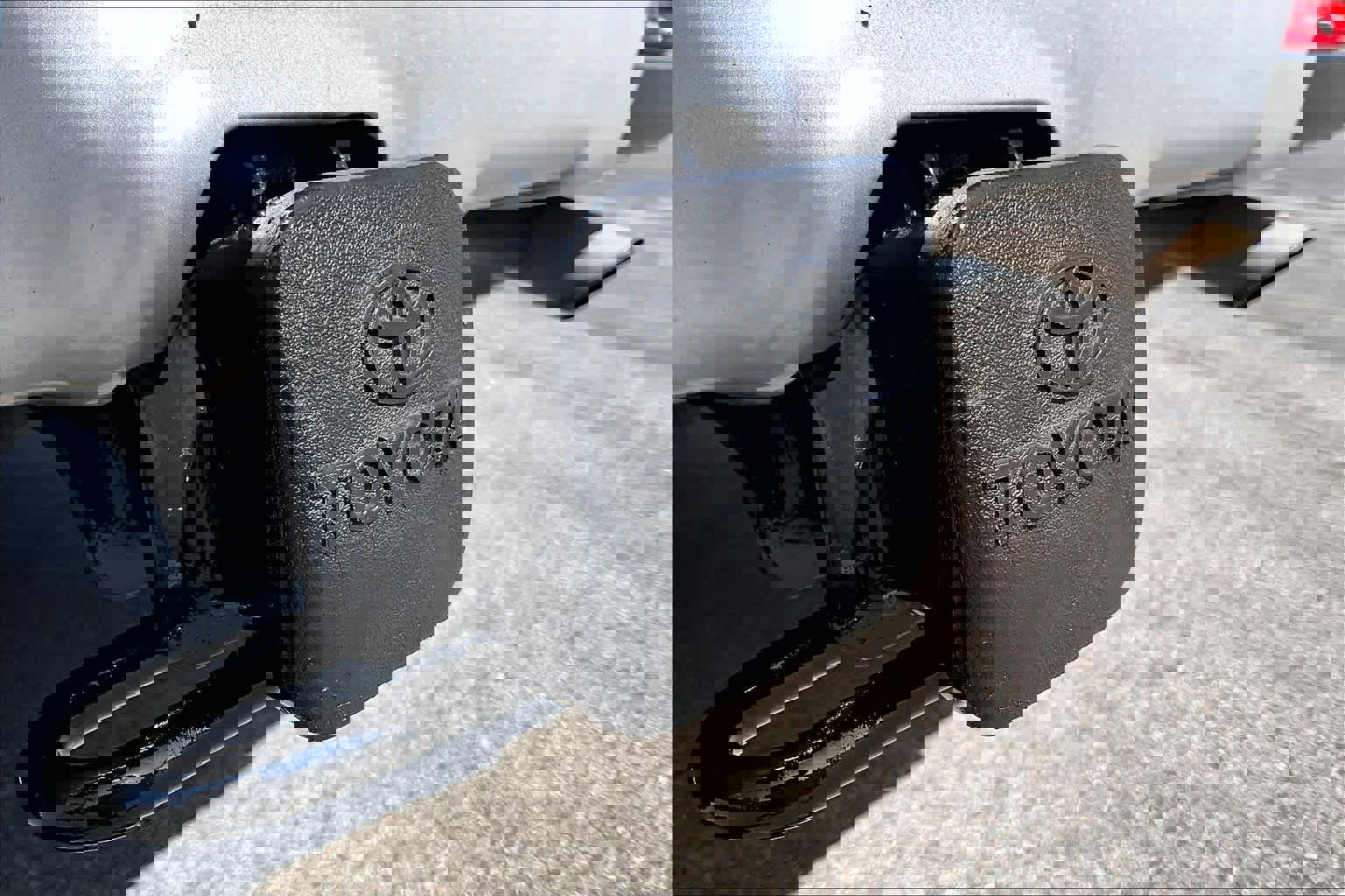 Used 2014 Toyota FJ Cruiser 4WD w/ Upgrade Package image 29