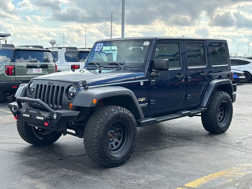 Used 2013 Jeep Wrangler Unlimited Sahara image 7