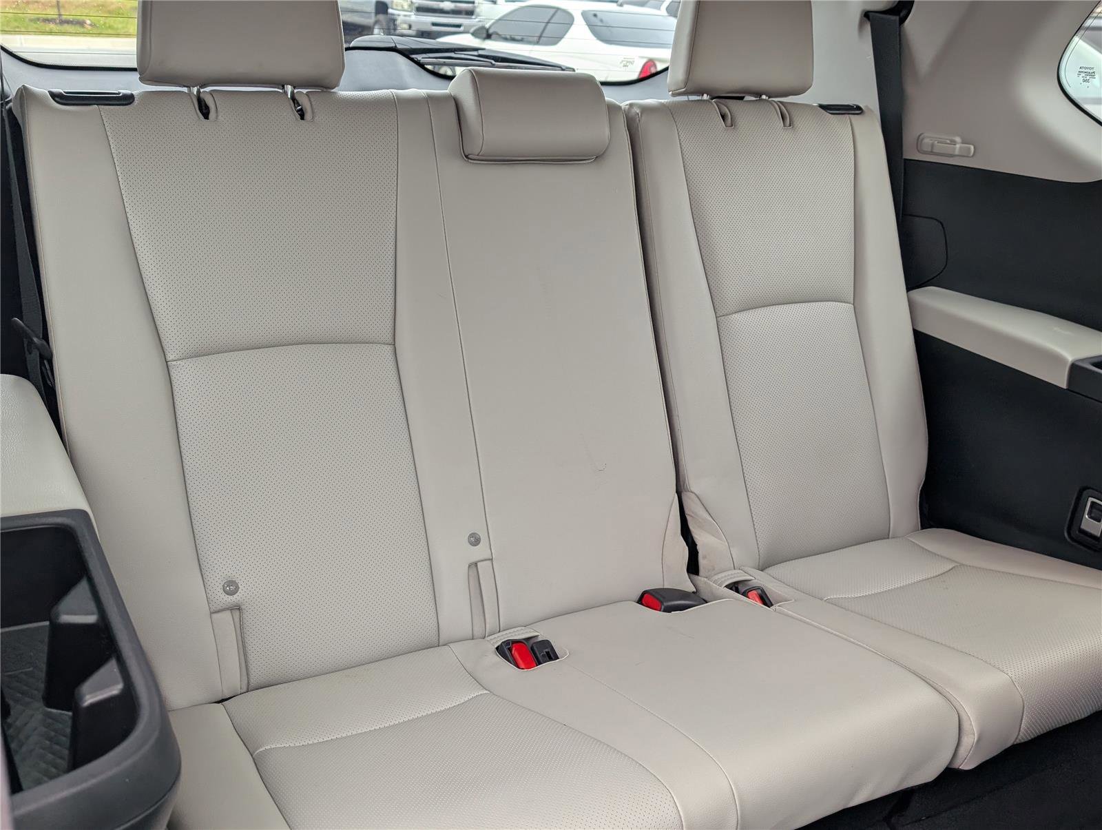 Used 2024 Toyota Grand Highlander XLE image 13