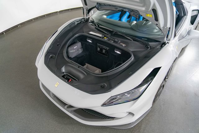 Used 2023 Ferrari F8 Tributo RWD image 27