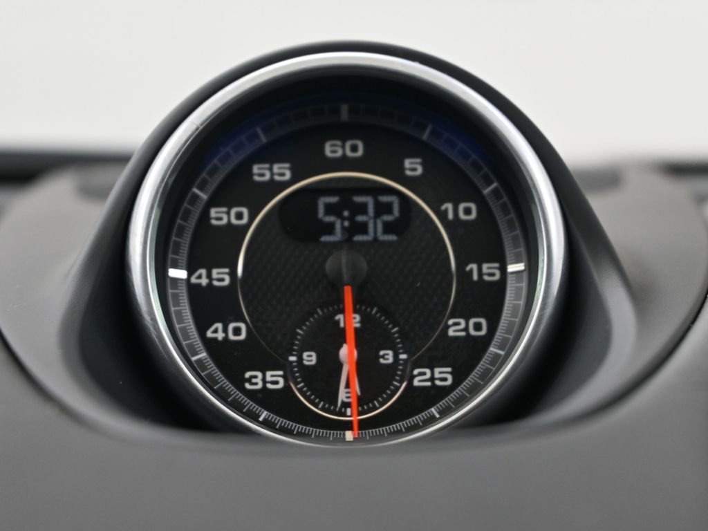 Certified 2025 Porsche 718 Cayman Style Edition image 10