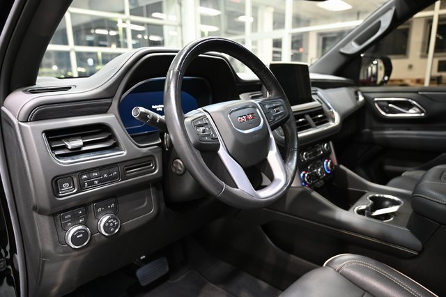 Used 2022 GMC Yukon SLT w/ SLT Premium Package image 22